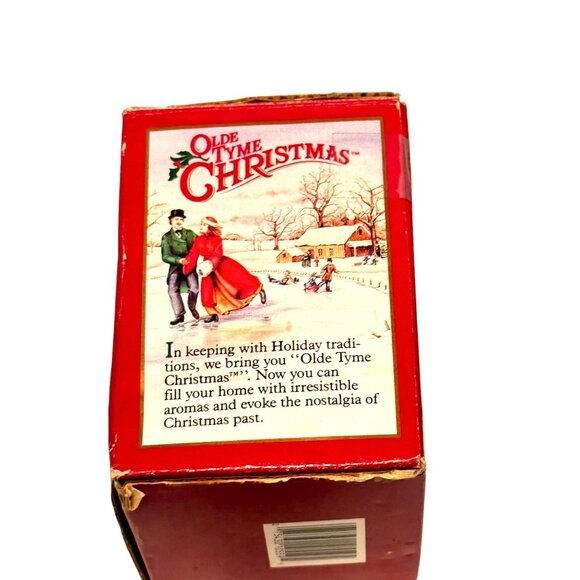 Olde Thyme Christmas Earth Scents Ceramic Potpourri House - Picture 8 of 9